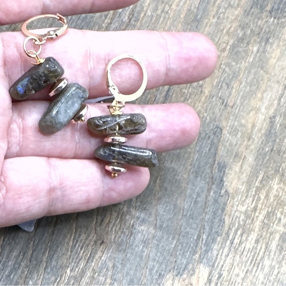 Chunky Labradorite and rose gold hematite dangle drop earrings/gifts - Picture 2 of 5